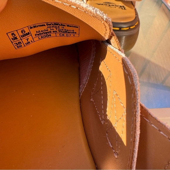 New Dr. Martens Jorge II Slingbacks Mule Sandal Shoes Suede Tan Biege Buckle - Picture 6 of 14